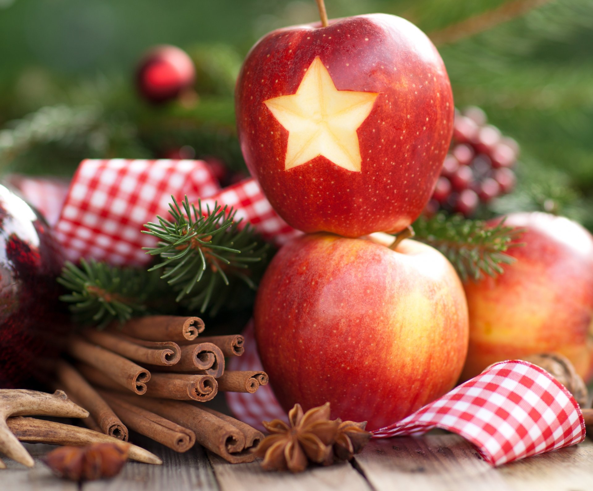 new year christmas holiday bulbs decoration apple