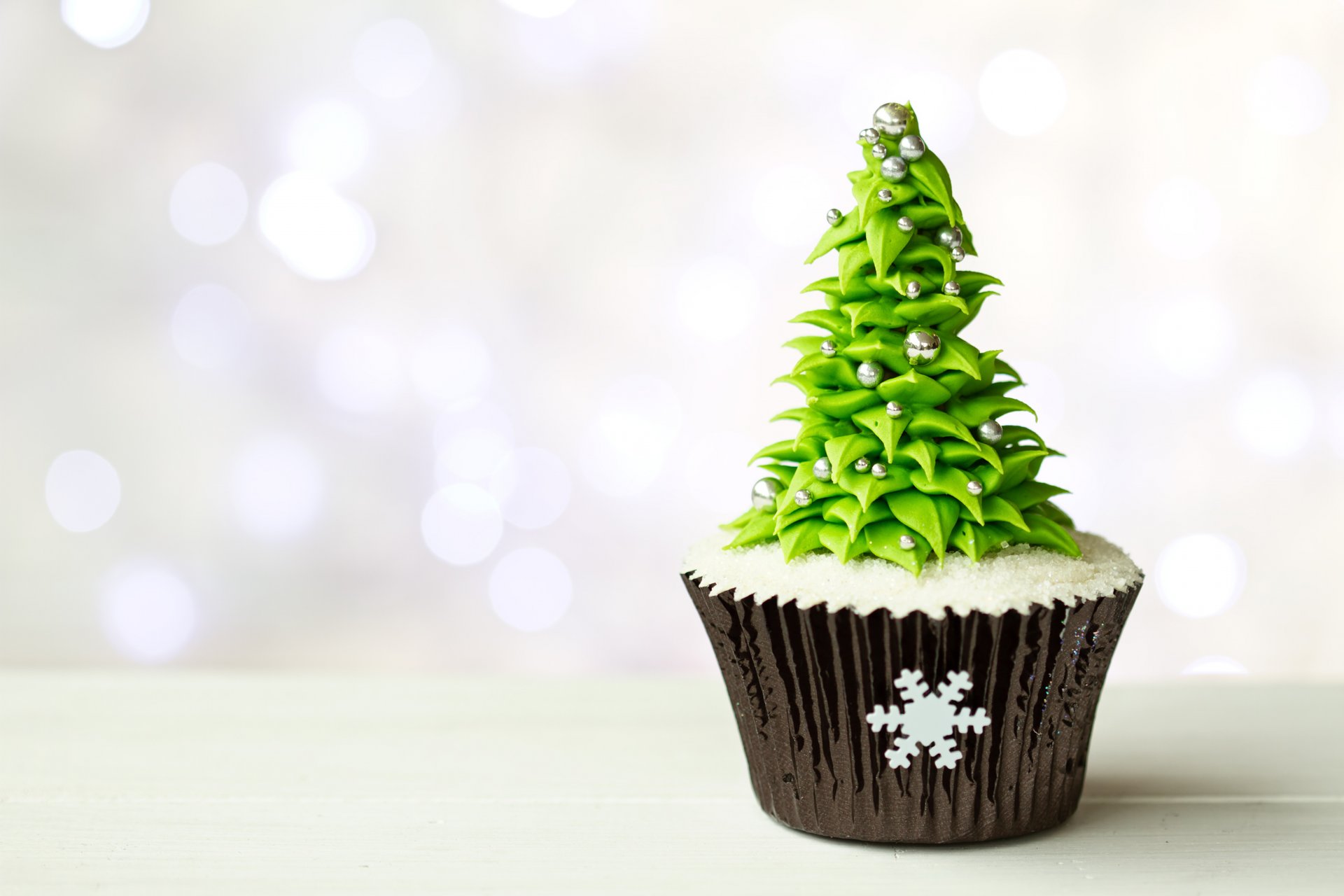 magdalena crema verde árbol de navidad postre comida dulce invierno vacaciones año nuevo navidad