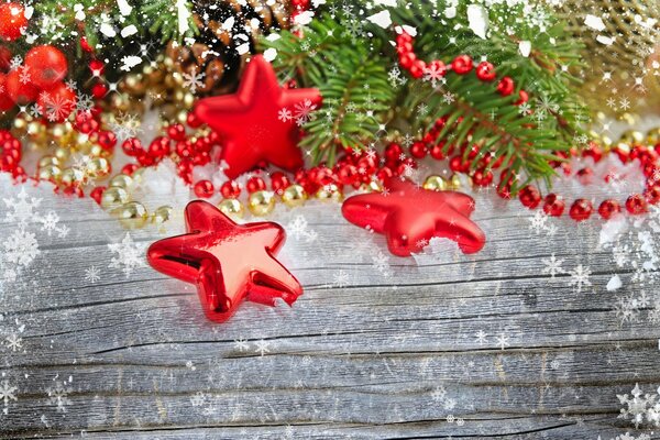 Weihnachtsschmuck, um eine festliche Stimmung zu erzeugen