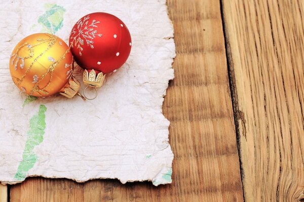 Jouets de Noël sur fond de table