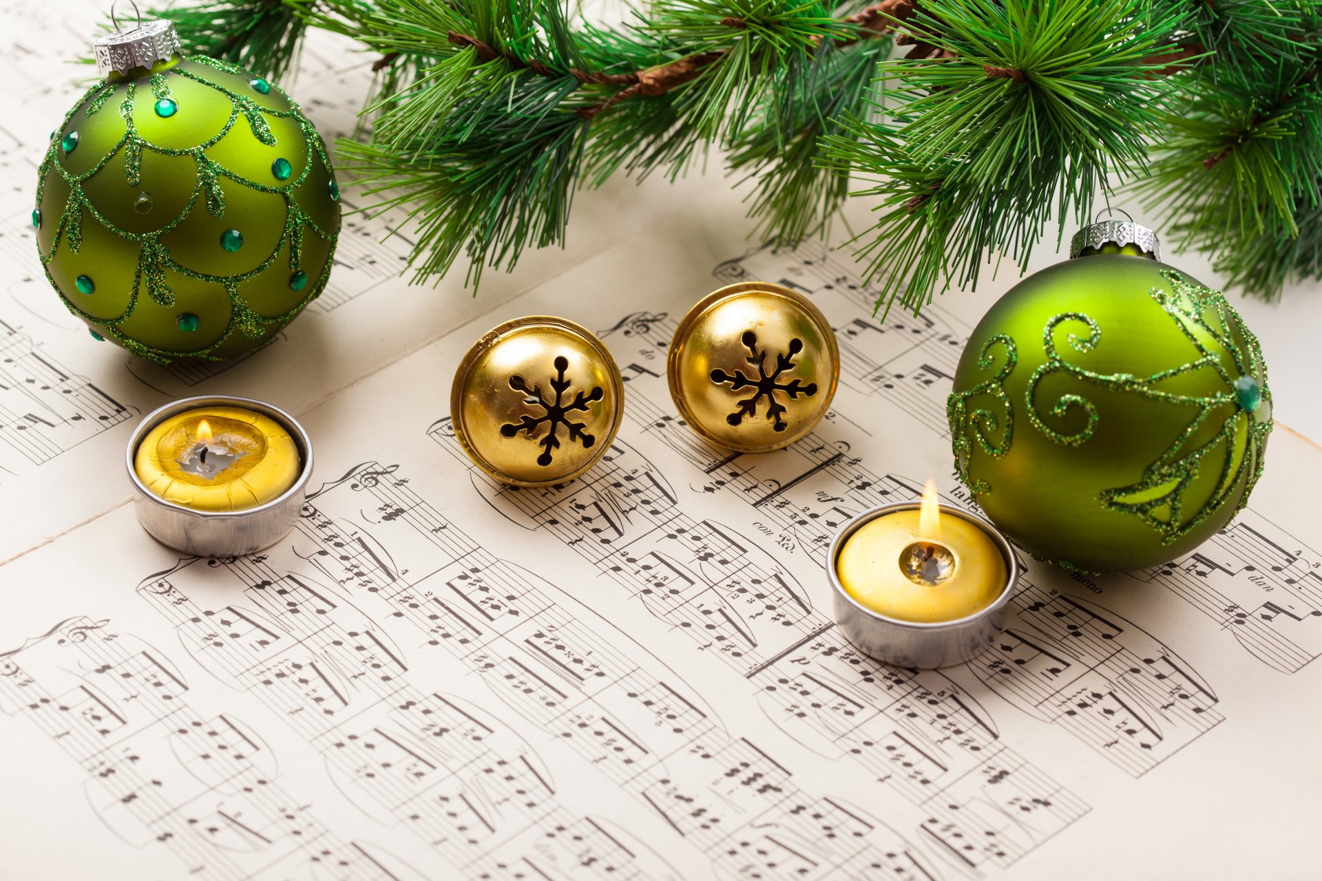 balls bulbs green pattern candles bells notes branch spruce holidays winter new year christma