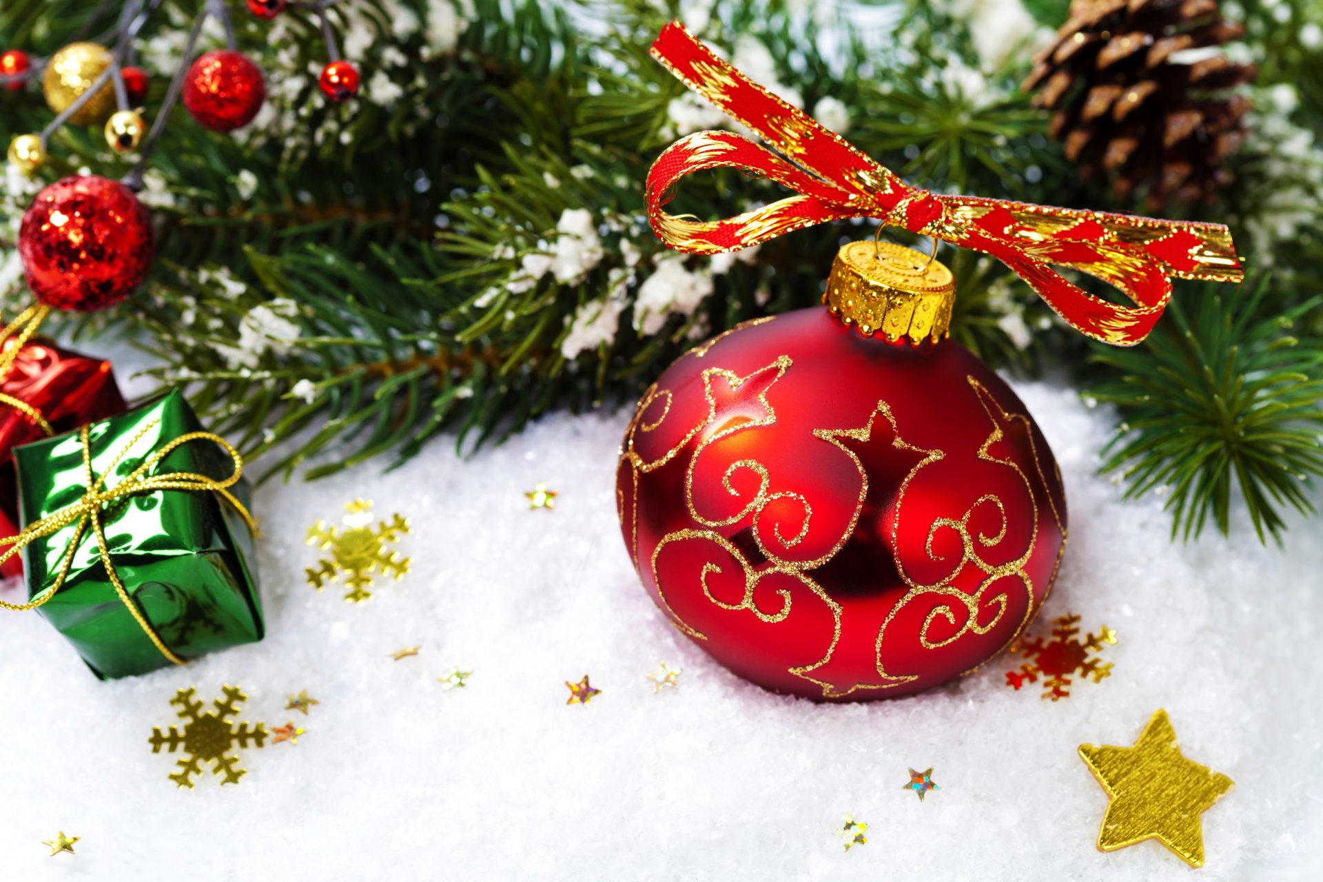 bola bola rojo nieve juguetes árbol de navidad estrellas abeto árbol de navidad rama año nuevo navidad vacaciones