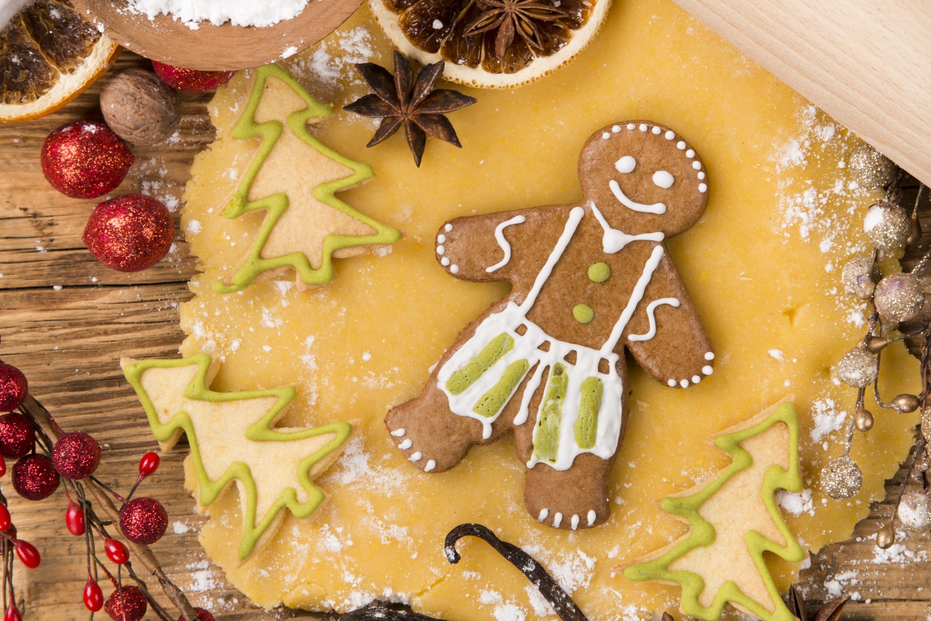 buon natale capodanno albero di natale cibo pan di zenzero biscotti ciliegia albero di natale pan di zenzero