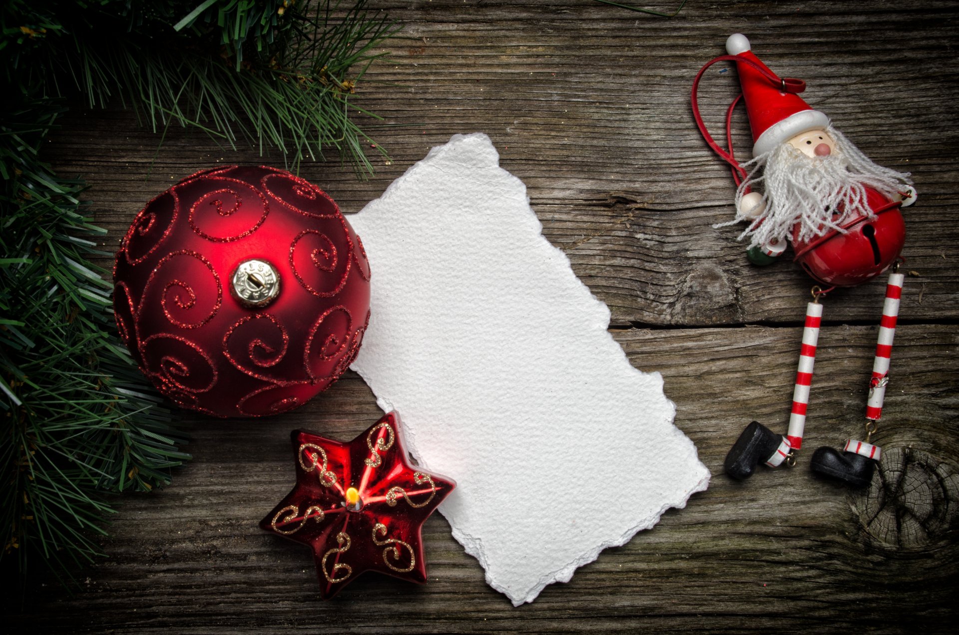 bola rojo vela abeto rama hoja papel juguete año nuevo navidad