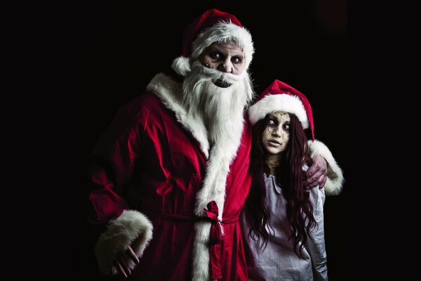 Zombie Santa y doncella de nieve. Historias de terror de Navidad