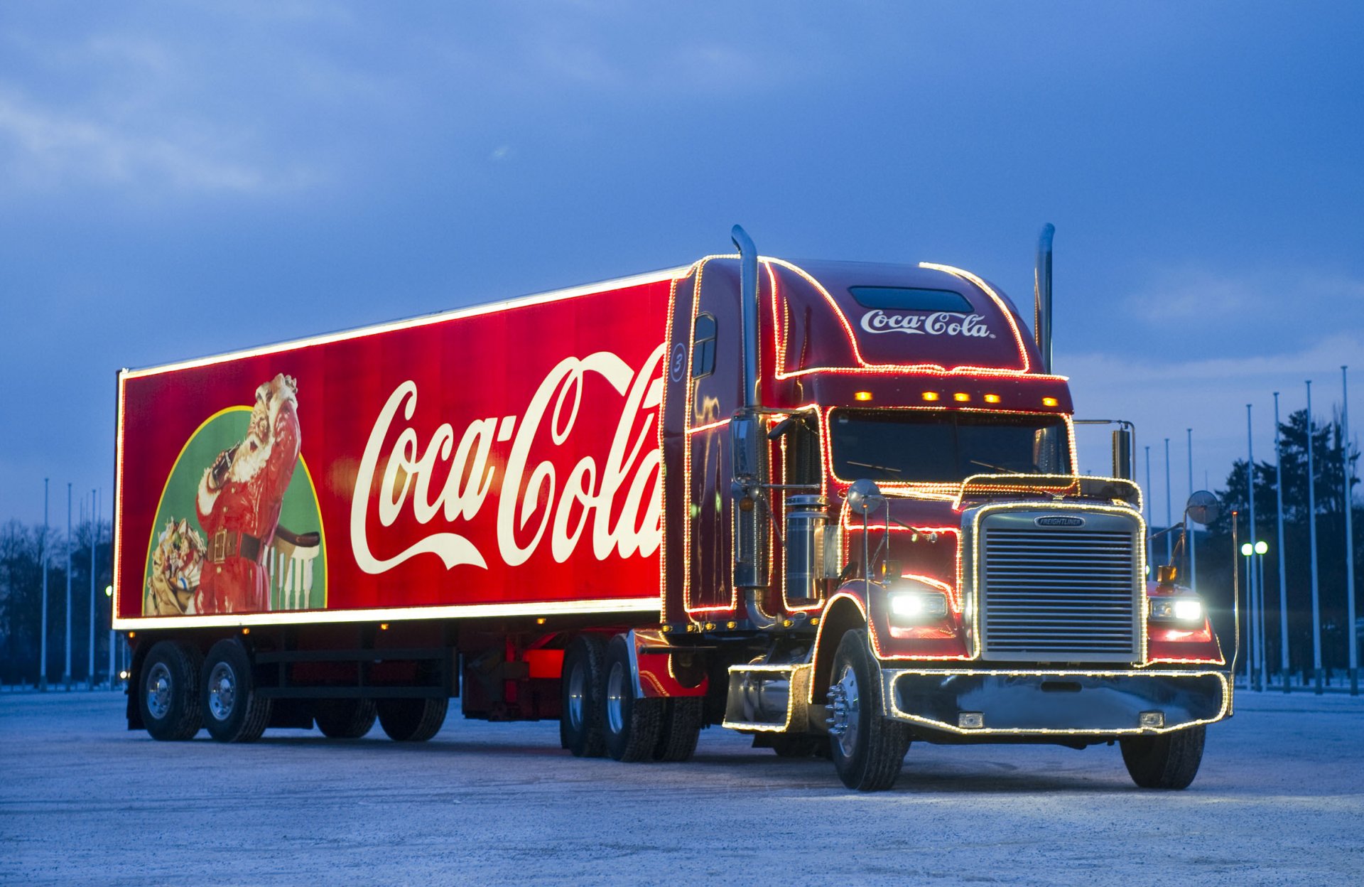 camion de noël noël camion coca-cola freightliner noël coca-cola machines hiver nouvel an soirée lumières lumières éclairage