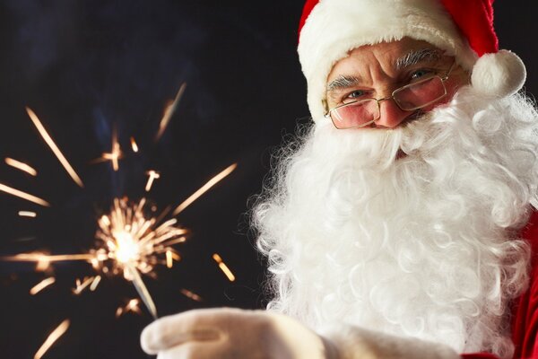 Foto en año Nuevo papá Noel sonriendo