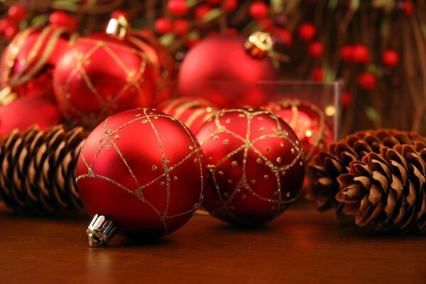 Red Christmas balls and fir cones