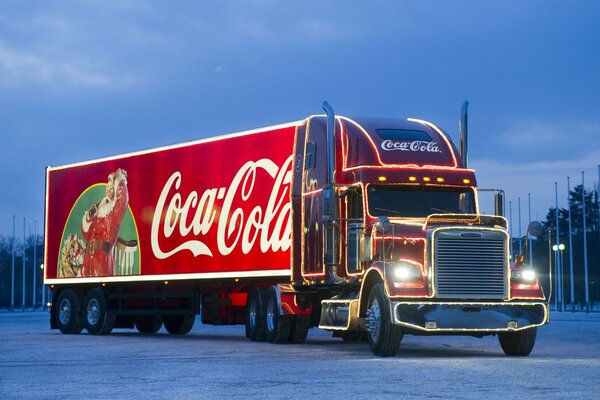 Coca Cola New Year s Truck