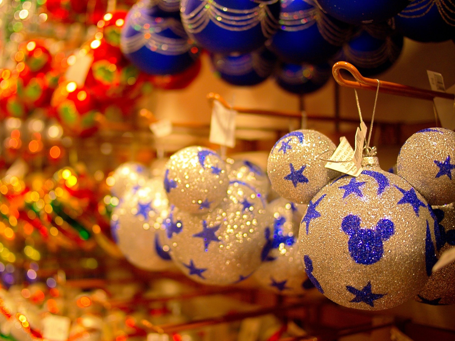 vacances célébration jouets de noël boutique paillettes boules mickey mouse