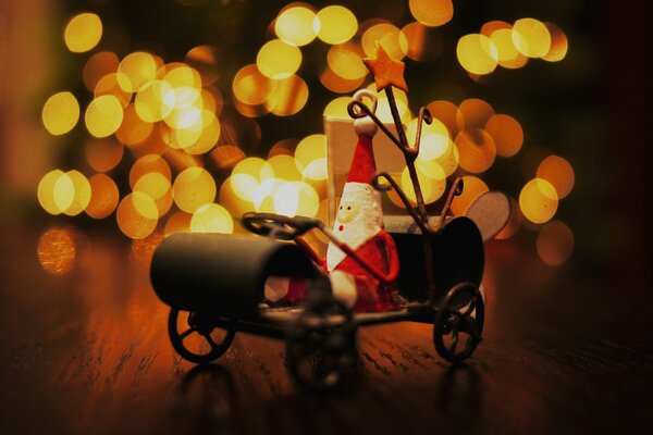 Santa Claus en trineo en la víspera de año nuevo