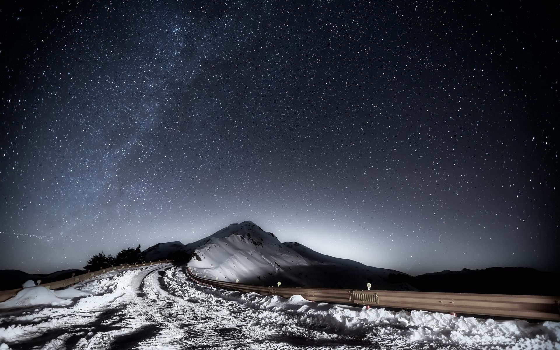 road night landscape