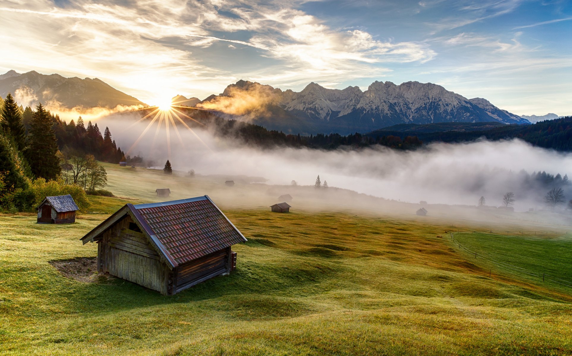 bayern deutschland berge haus morgen nebel bäume gras natur