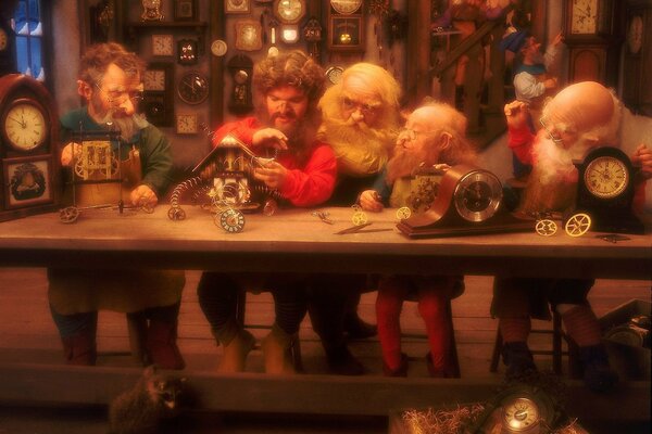 A gathering of dwarfs for Christmas