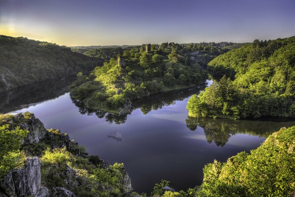 Panorama des Flusses Sedel in Frankreich