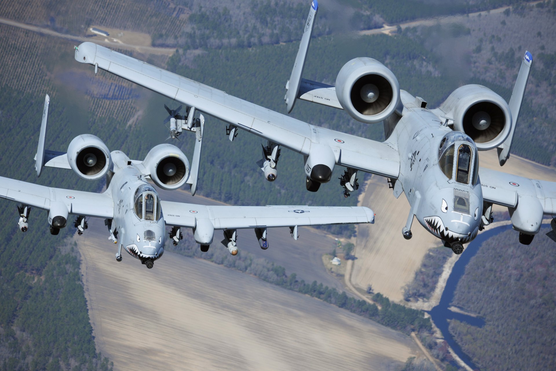 a-10 thunderbolt ii usaf samolot szturmowy lot ogniwo niebo