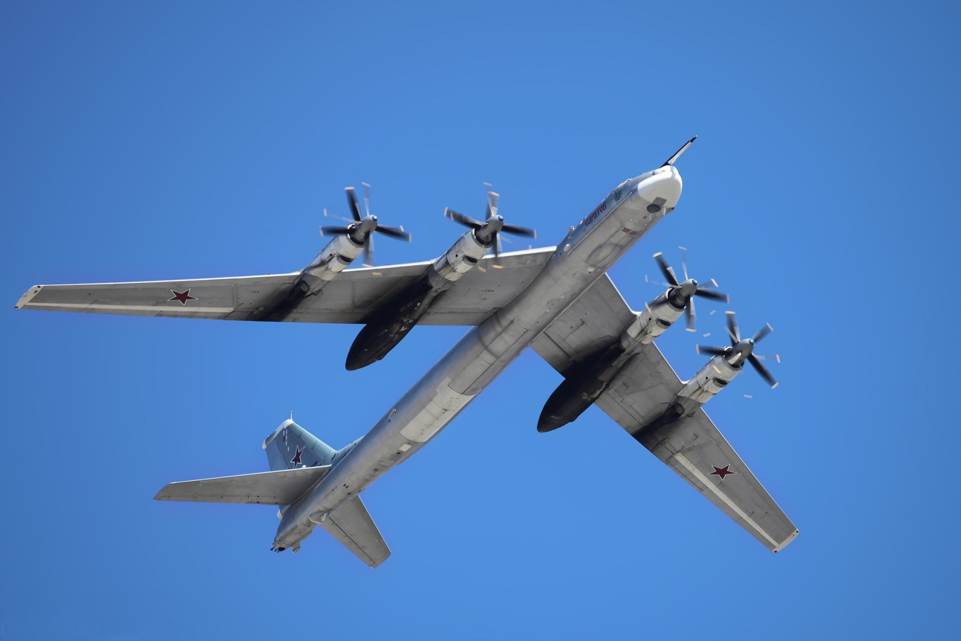 tu-95ms bomber fernflugzeug luftwaffe russland bär