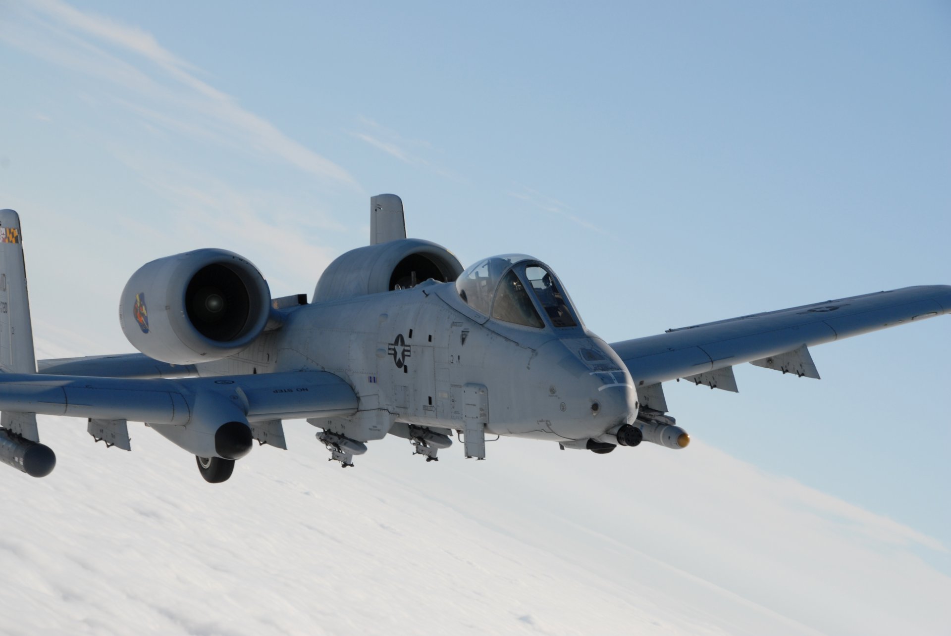 a-10 thunderbolt ii thunderbolt ii americano blindado solo bimotor avión de ataque vuelo cielo