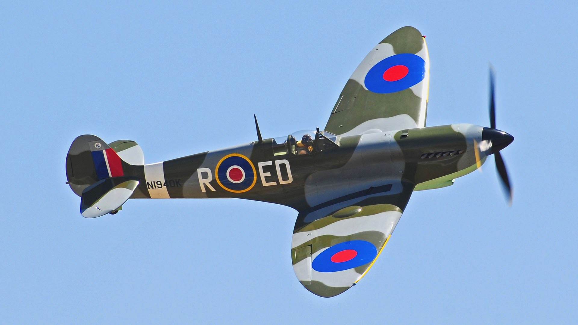 supermarine spitfire cielo volo elica aereo caccia intercettore scout spitfire