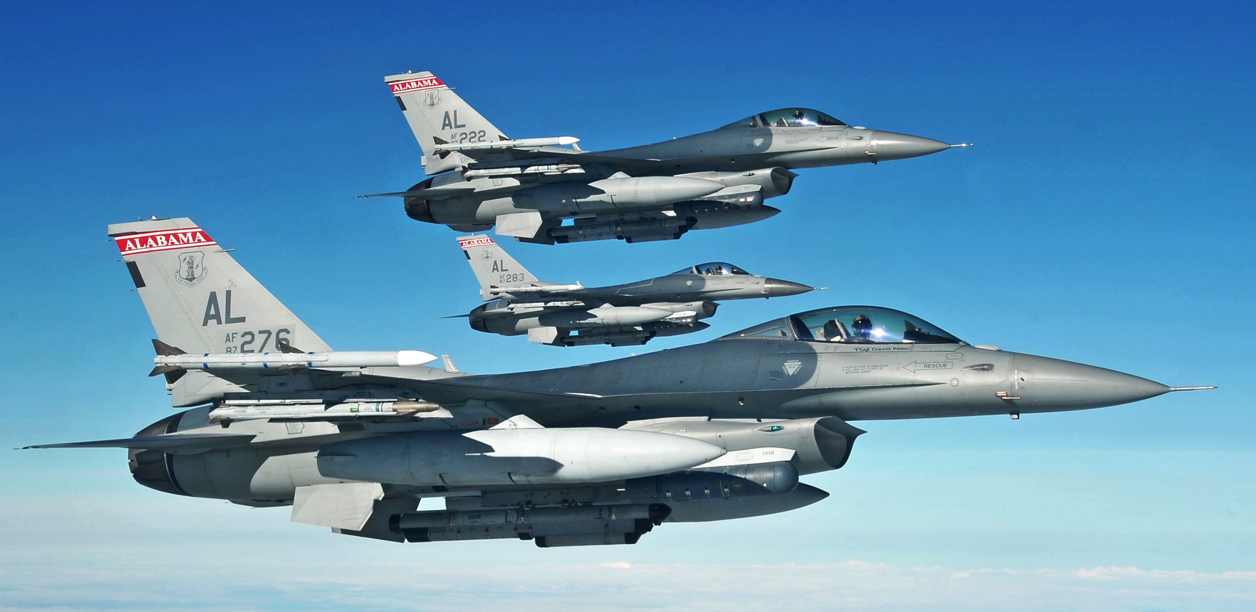 cielo general dynamics f-16 fighting falcon general dynamics f-16 fighting falcon fighting falcon multifunzione caccia quarta generazione usaf