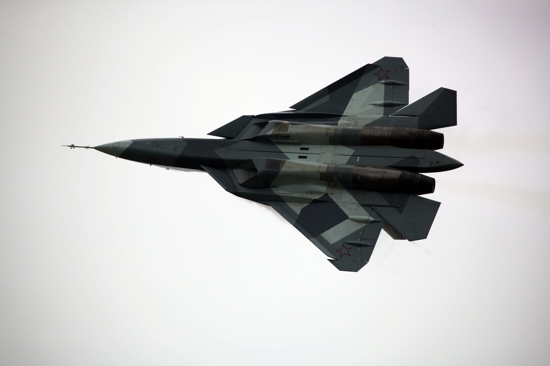 of 50 pak-fa multi-purpose fighter and dry russian air force maks-2013