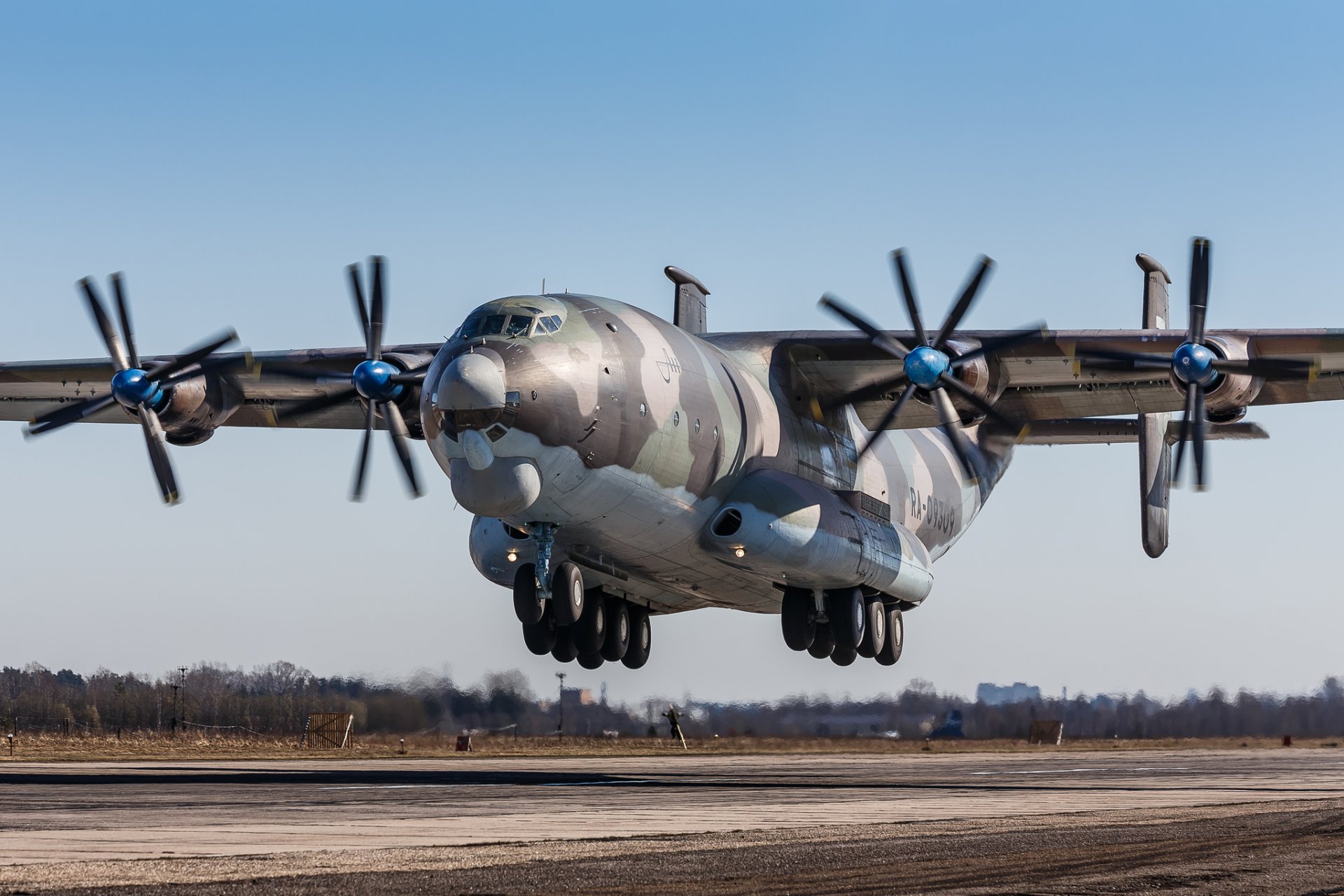 an-22a antey turbopropulseur transport avion