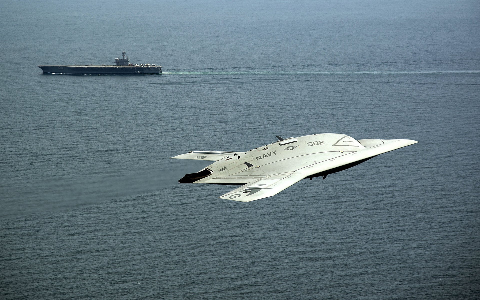 x-47b боевой дрон вмс сша океан авианосец