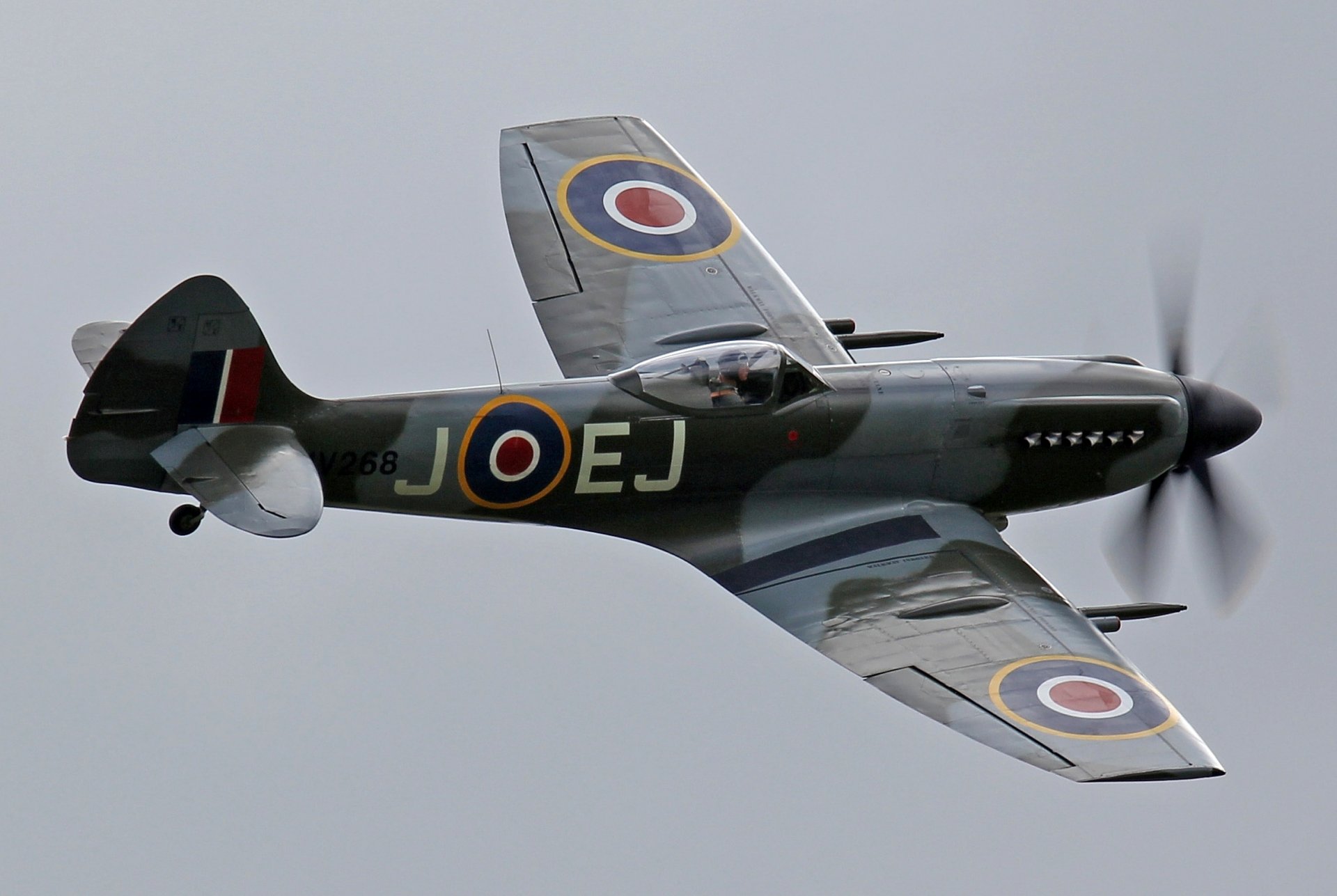 cielo supermarine spitfire mk . xiv británico monomotor luchador ww2