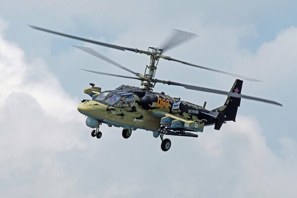 Russian shock alligator ka-52 in the sky 