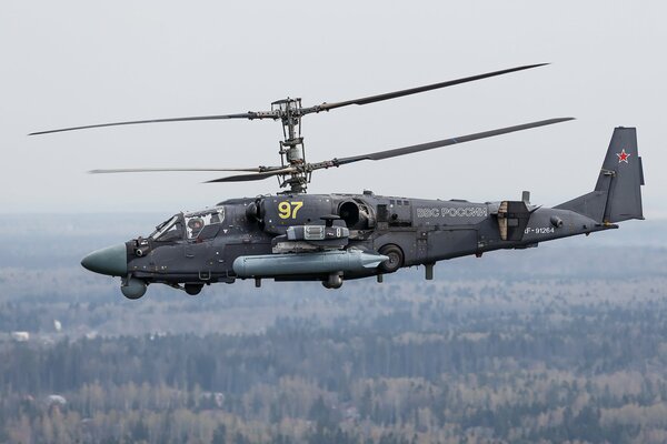 Hélicoptère d attaque russe Ka 52 alligator 