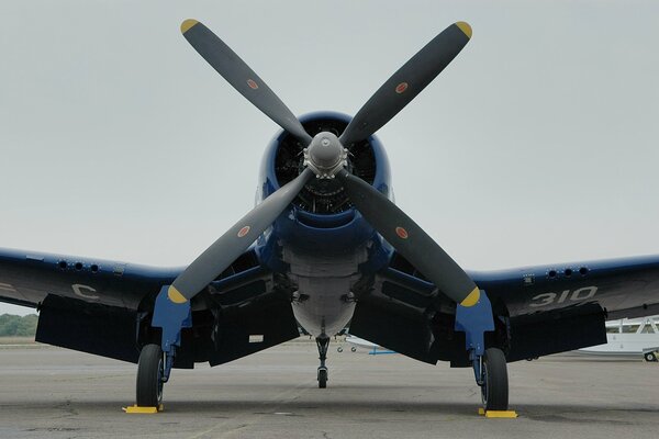 F4U orgullo de la aviación estadounidense de la segunda guerra mundial