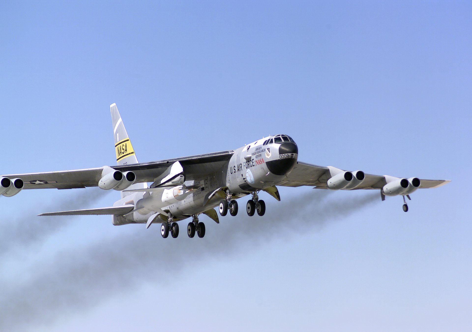 b-52b nasa base aerea edwards test razzo ipersonico x-43a