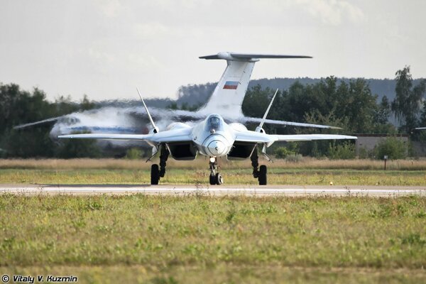 Beautiful photo of the Russian fifth-generation fighter su