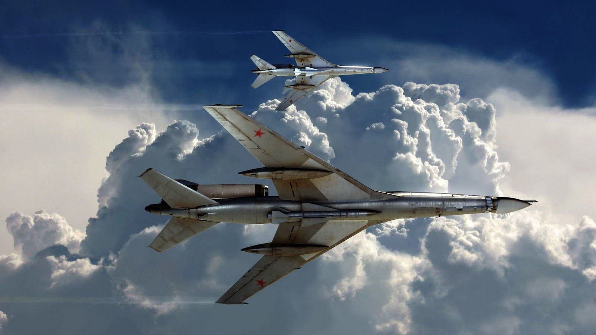 tu-22 aircraft rockets tanks sky rotation cloud