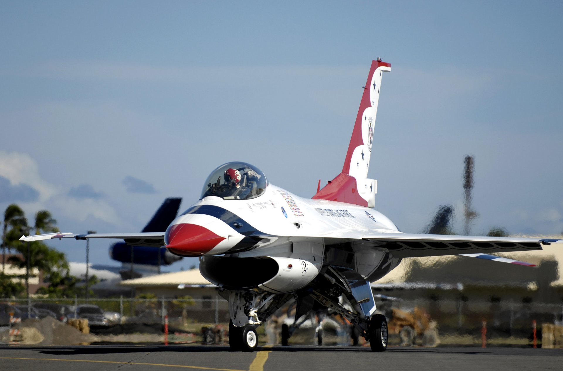 ogólna dynamika walki myśliwców f-16 thunderbirds