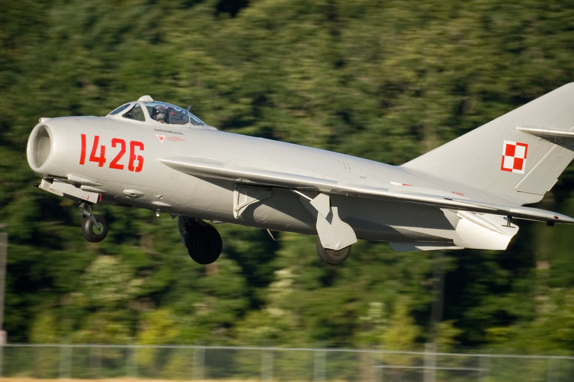 mig-17 avión de combate soviético