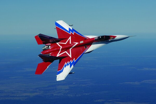 Myśliwiec MiG, w specjalnej kolorystyce