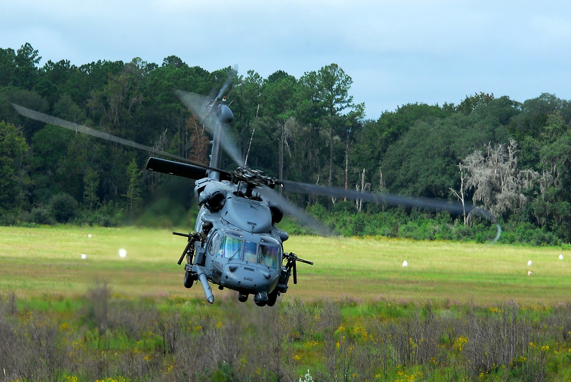 h-60 seahawk vuelo ametralladora