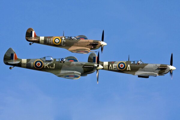 England Great Britain aircraft parade