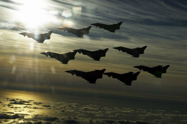 Vol du groupe d avions Saab jas 39 gripen