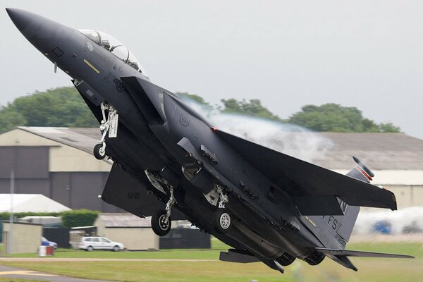 Taking off a fighter jet can be fantastic but dangerous