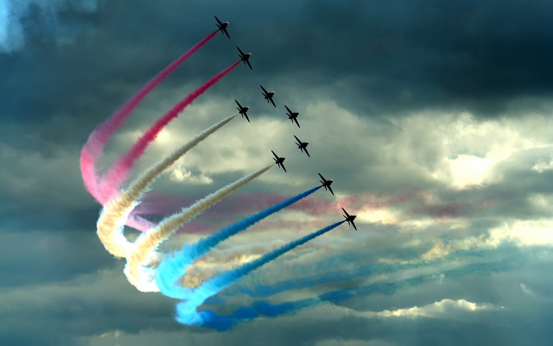 avions nuages couleur panache avions de chasse