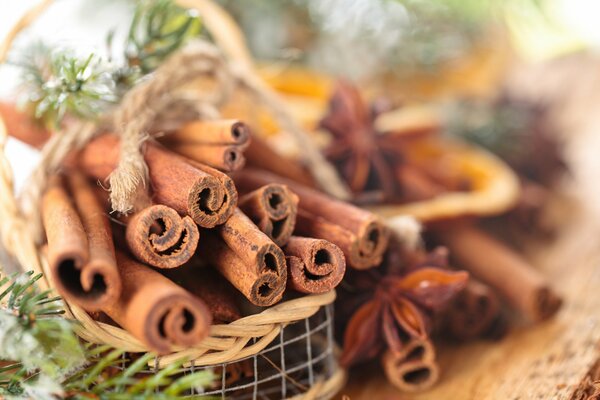 Palitos de canela para crear el ambiente de Navidad