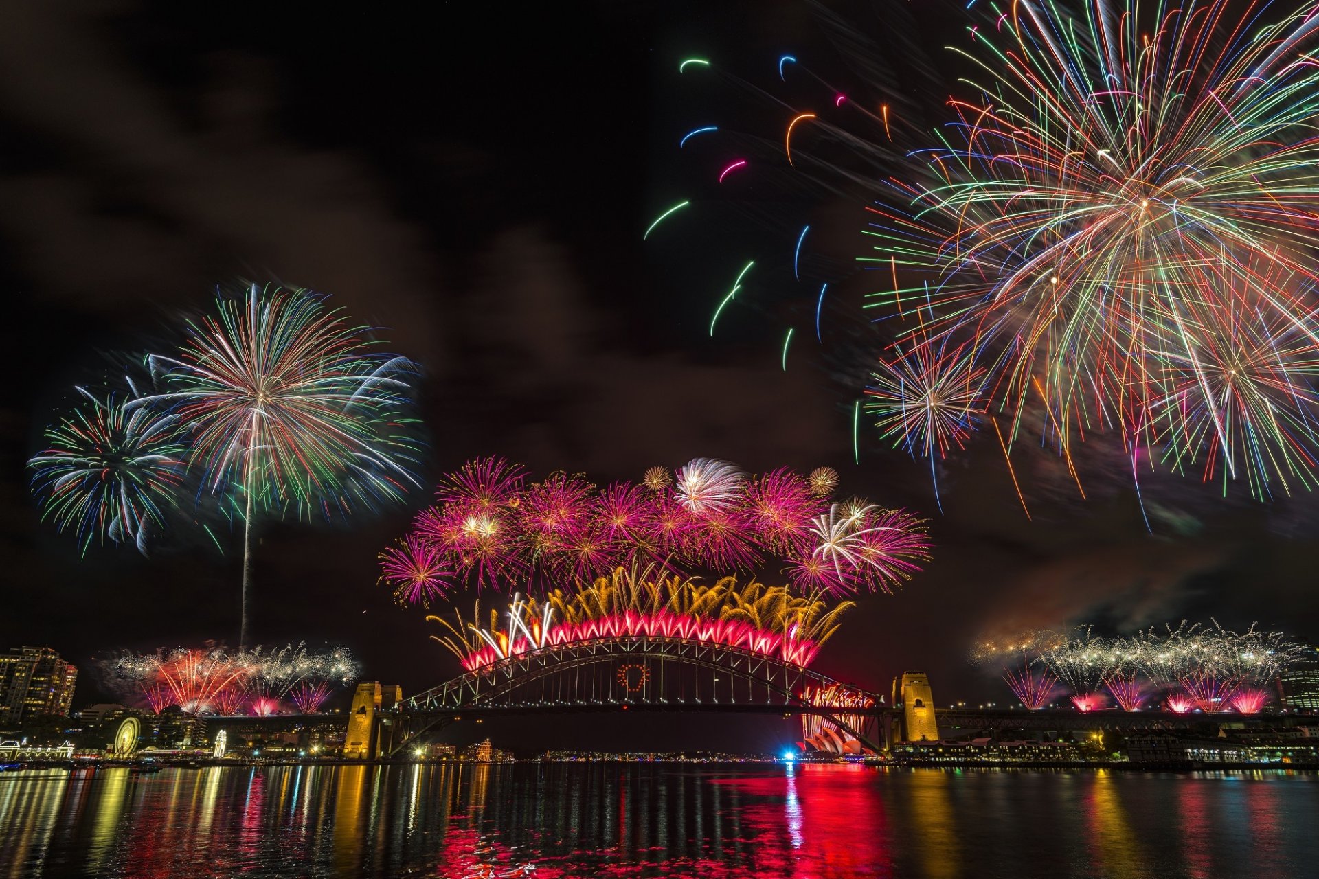 sydney australien nacht lichter feuerwerk feuerwerk 2015 hafenbrücke brücke