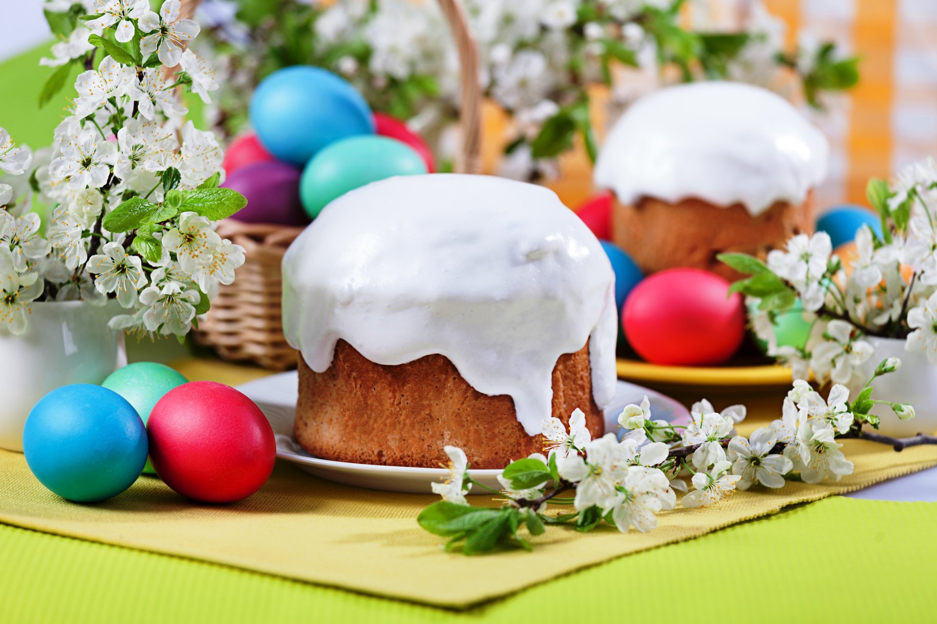 ostern eier kuchen glasur blumen frühling