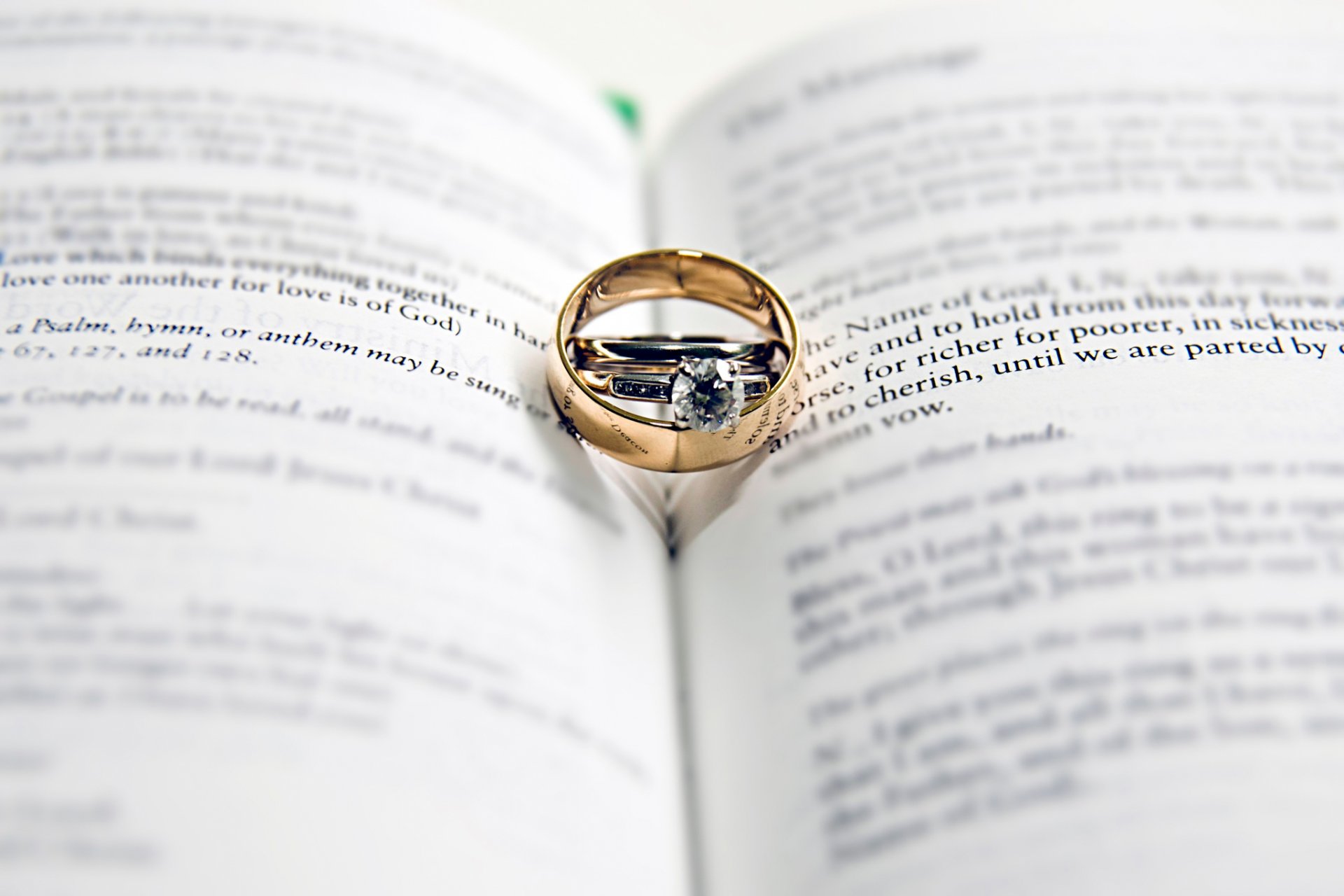 wedding day wedding rings close up