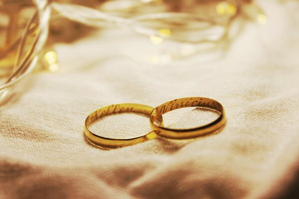 Two gold wedding rings