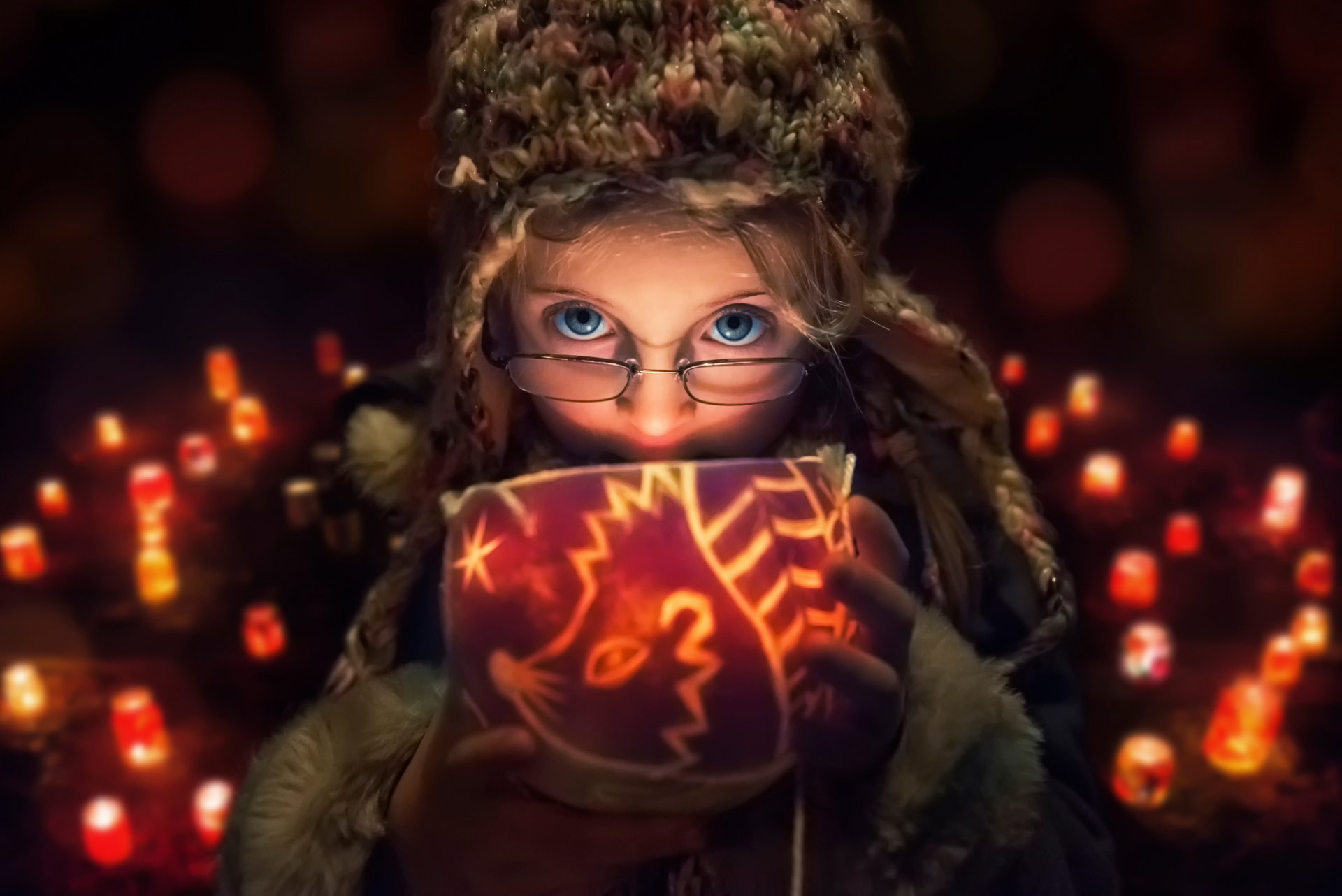 fille chapeau noël bougie