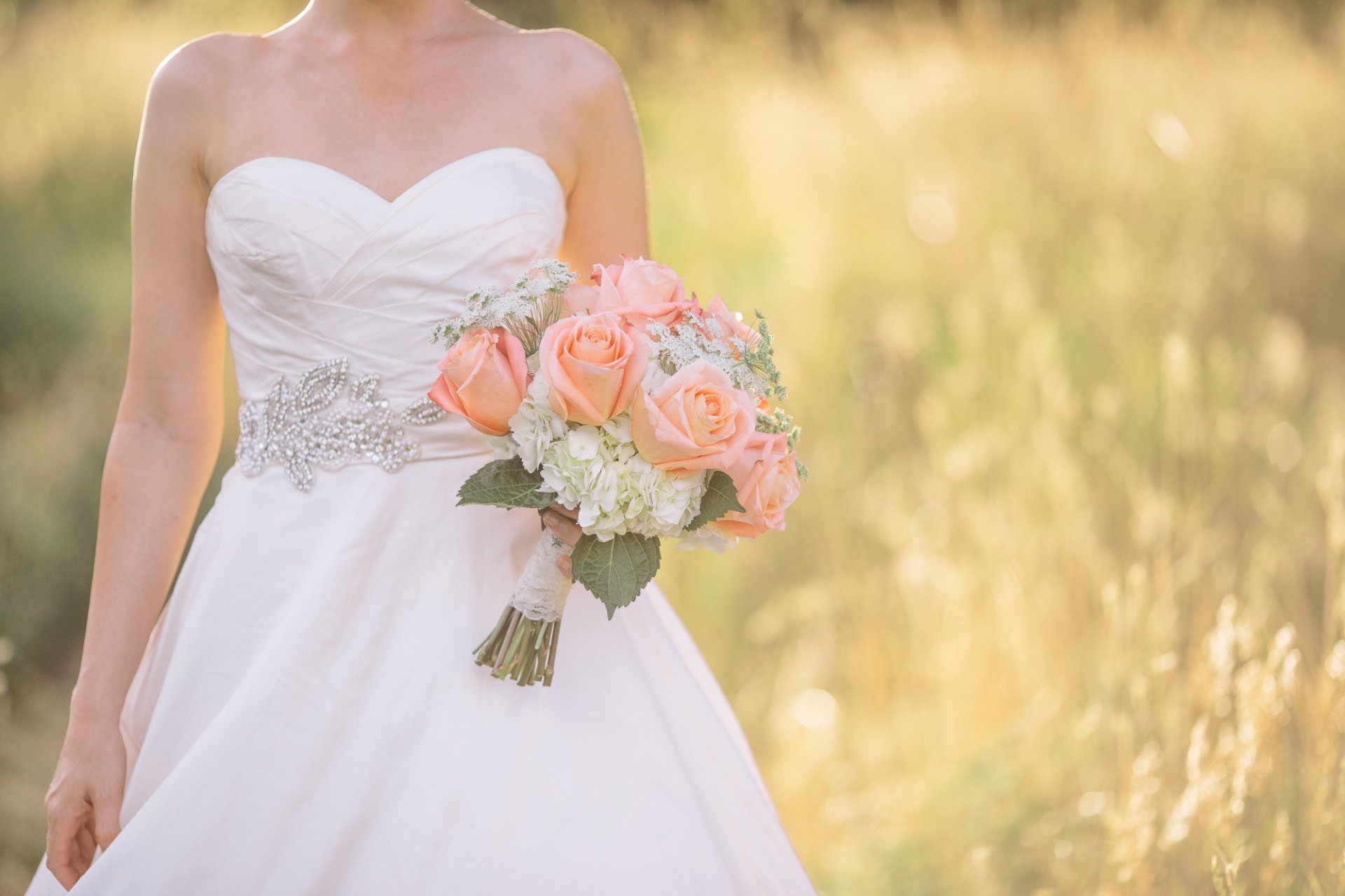 vestido novia ramo nupcial boda