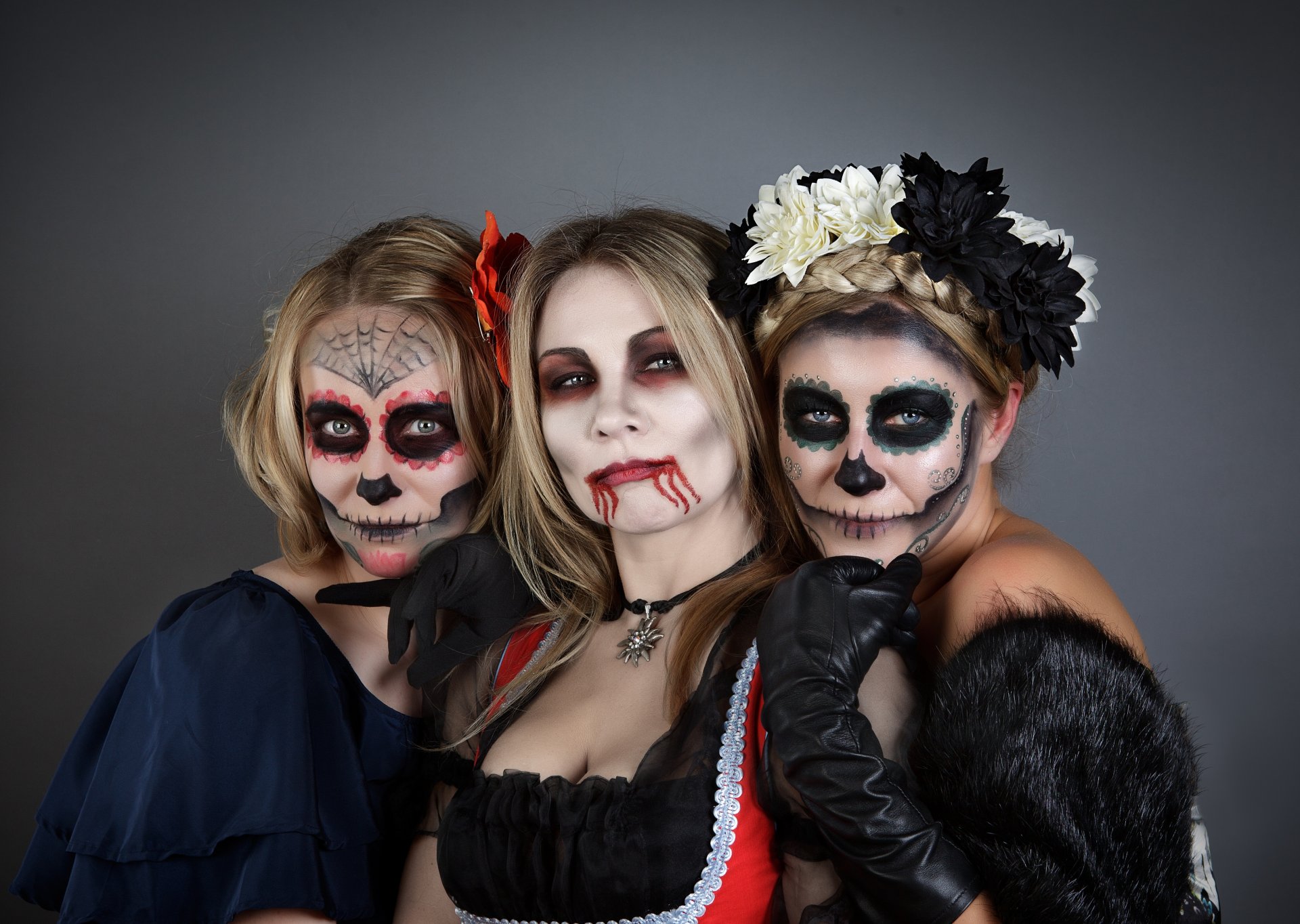 wakacje halloween dziewczyny maski wampir